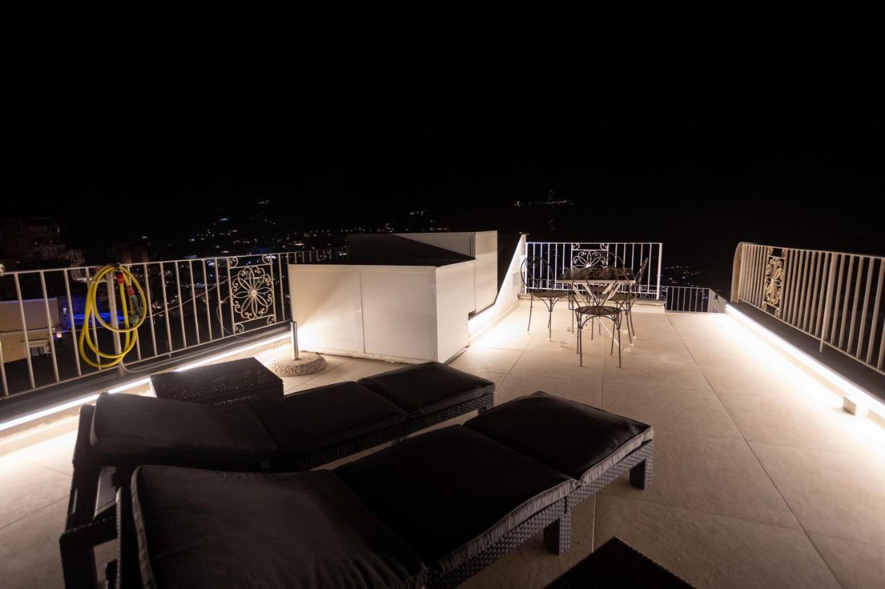 Rooftop Luxury Suite By Caprirooms エクステリア 写真